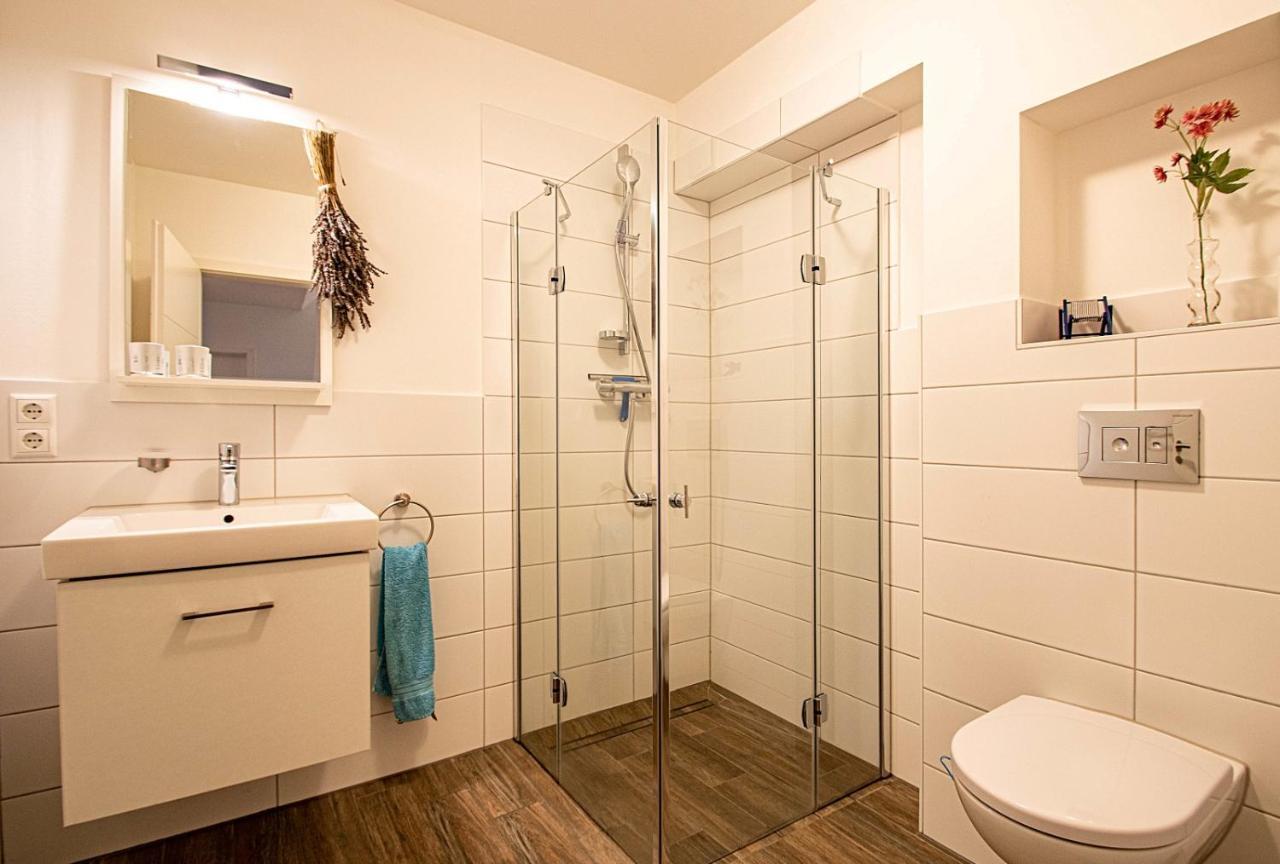 130qm Haus Mit 3 Schlafzimmern, Sauna, Parkplatz